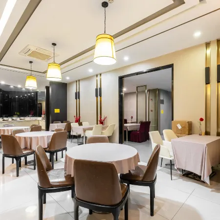 Magnotel(Shanghai Railway Station South Plaza Hotel) Отели рядом с достопримечательностью «Железнодорожный вокзал Шанхая»