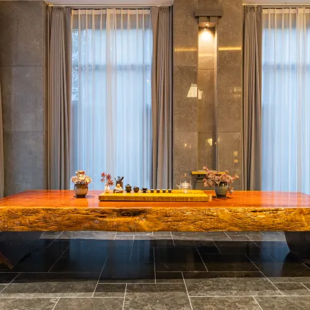 MINYOUN REZEN HOTEL