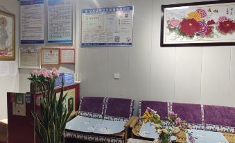 Yuncheng Golden Valley Hotel