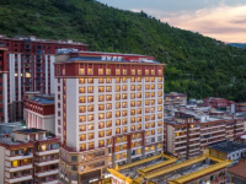 IntercityHotel Kangding (Love Song Square) Hotel Hoteles en Kangding
