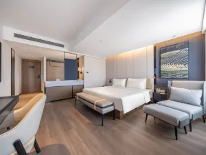Xilinhot Hanggai Road Atour Hotel