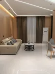 Meiyi Xinxuan Hotel (Jingshan Qujialing Taizi Road)