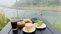Nanxi River Maple fishing fire house - bar