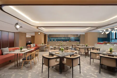 Hilton Garden Inn Shannan Gesang Road Отели рядом со станцией Shannan Railway Station