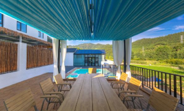 Yunmanli Garden Hot Sping Resort Homestay