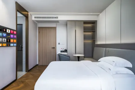 Hexingju Light Luxury Apartment (Guangdong Ketang Jewelry Trading Market)