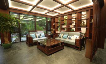 Millennium City Park West Garden No. 3 Homestay (Wansui Mountain Wuxia City)