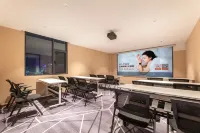 Elong Anyue Hotel (Pingdingshan Baofeng West Shangnong Expo Garden Branch)