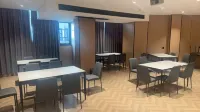Kelaixiong E-Sports Hotel (Yongzhou Lingling District Spring Plaza) - Pet friendly