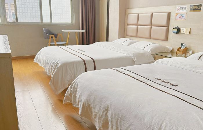 Funing Yunshang Express Hotel