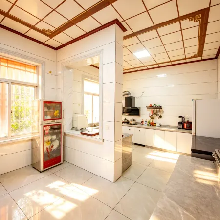 Meizhou Island Banrixian Homestay (Lianchi'ao Beach)