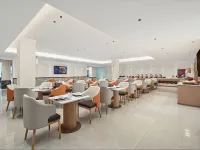 Vienna Hotel (Mangya) - breakfast