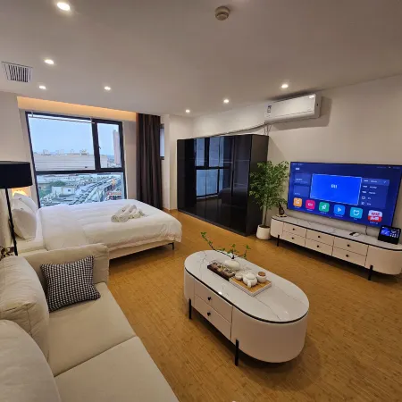 Shanghai Lanshu Yuejing Select Homestay (Jinshan Wanda)