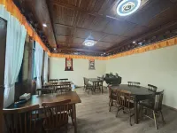 Heisha Zangmi Homestay (Zhonglu Tibetan Village) - เปิดใหม่