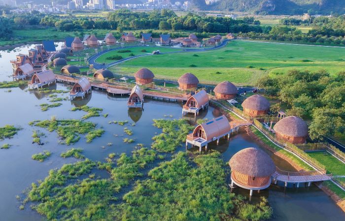 Peak View Wild Luxury Resort