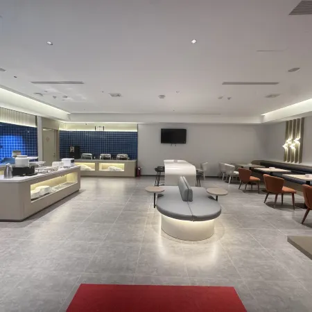 Jinjiang Hotel (Suning Station)