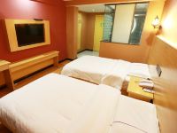 布丁酒店(西安西京医院康复路地铁口店) - 优享双床房