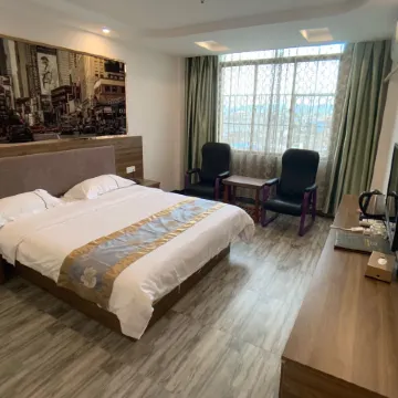 Ningming Zheshang Business Hotel