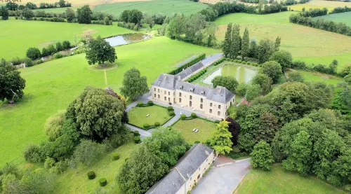 Château du Bû Hotels in Anctoville