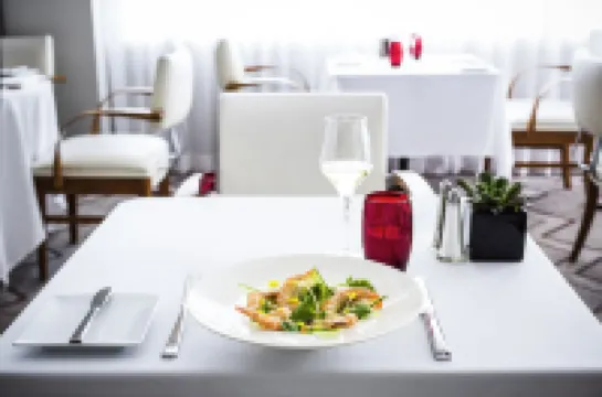 พูลแมน ไมอามี แอร์พอร์ต