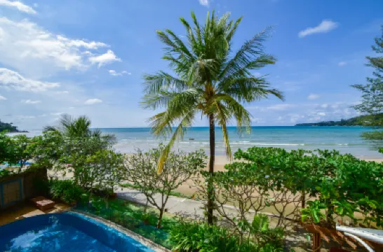 Layalina Hotel Hoteles cerca de Monumento del Tsunami