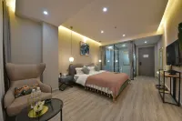 Jianchuan Moshang Huakai Light Homestay Hotels in Jianchuan