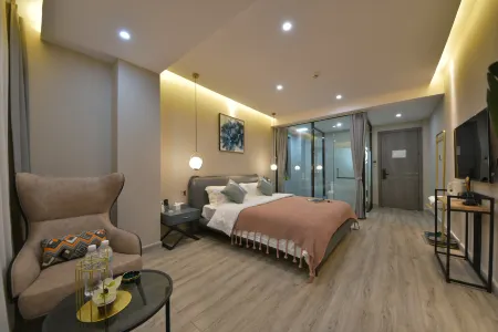 Jianchuan Moshang Huakai Light Homestay Отели рядом с достопримечательностью «Jianchuan Old Town»