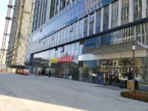 太原艾慕M酒店（長風商務區萬象城店）