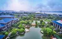 Liaocheng Arcadia International Hotspring Hotel Hotels near Watertown Eye