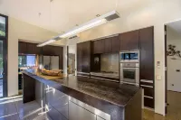 جول أوف أكاتاراوا فنادق في أبر هوت سيتي