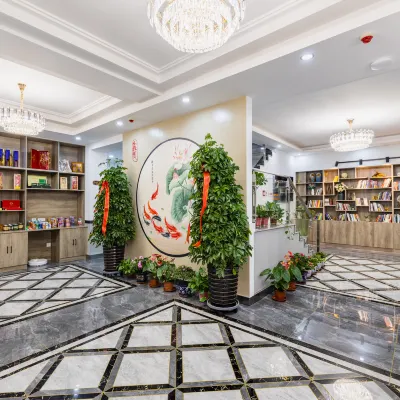 โรงแรมซินเยว่ (จัตุรัสศาลากลางเมืองใหม่ สนามบินเถาหยาง เสิ่นหยาง) โรงแรมใกล้พิพิธภัณฑ์มณฑลเหลียวหนิง