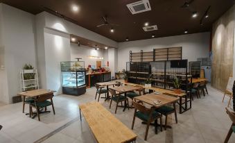 Swan Garden Resort Hotel