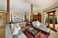 Al Maha, a Luxury Collection Desert Resort & Spa, Dubai Hotels in Murquab