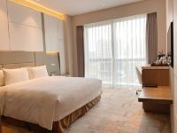 上海国展宝龙丽筠酒店 - 温馨大床房