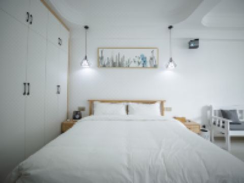 洛阳潮啡商旅公寓 - 岁月沉香投影大床房