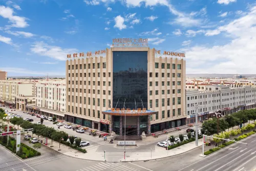 Jincheng International Hotel - parking