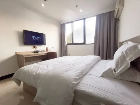 Yujiacheng  Hotel Отели рядом с достопримечательностью «Фуцзяньский технологический педагогический институт (Кампания Вамашань)»