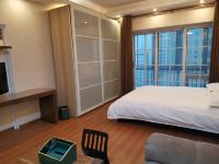 长沙栖江月国际公寓 - 日式花园大床房