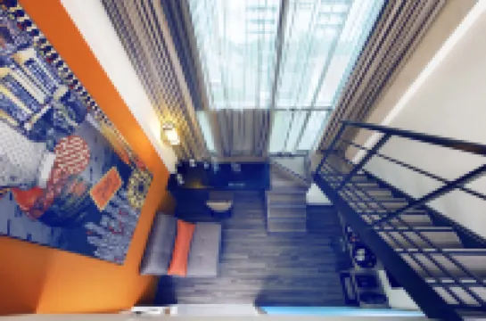 Mercure Singapore Bugis Hotels near Jacob Ballas Centre and School