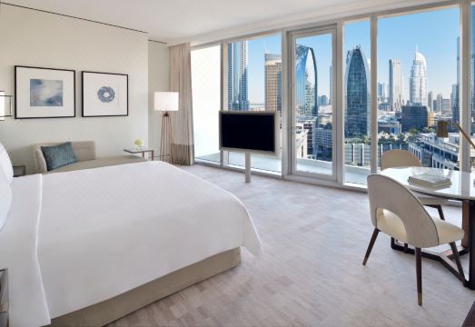 어드레스 스카이 뷰 인피니티 풀 전경