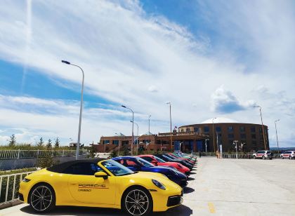 Boyu Zangcheng Linka Hotel