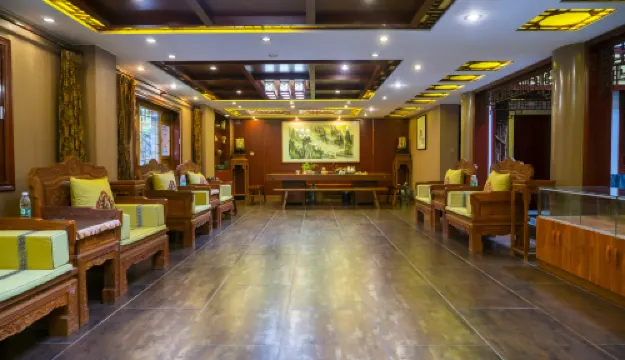 昆明滇池度假區子午聚客棧