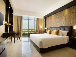 Grand Mercure Solo Baru