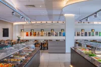 Mayfair Gardens Hotel a 