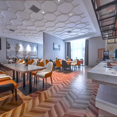 Vienna International Hotel (Fuqing Qingchang Wanda Plaza)