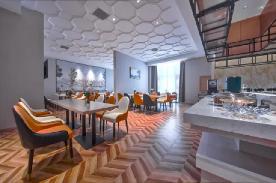 Vienna International Hotel (Fuqing Qingchang Wanda Plaza)