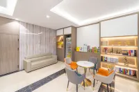 Yicheng Collection Hotel (Nanning Wuyi Overpass Subway Station Jiangnan Wanda Plaza)
