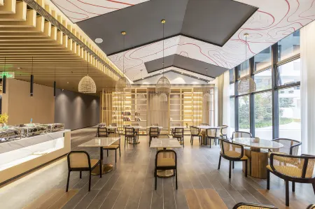 Atour Hotel Huaxia Avenue Zhengzhou Xinzheng International Airport