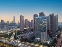 Wyndham Garden Wuhan Hankou Отели рядом с достопримечательностью «Спортивный Центр озера Тайцзи»