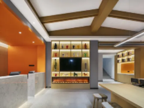 Le Ju Hotel (Hebi High speed Railway Station Wanda Plaza Branch) Hotels in Hebi